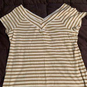 White top with gold stripes V neck top